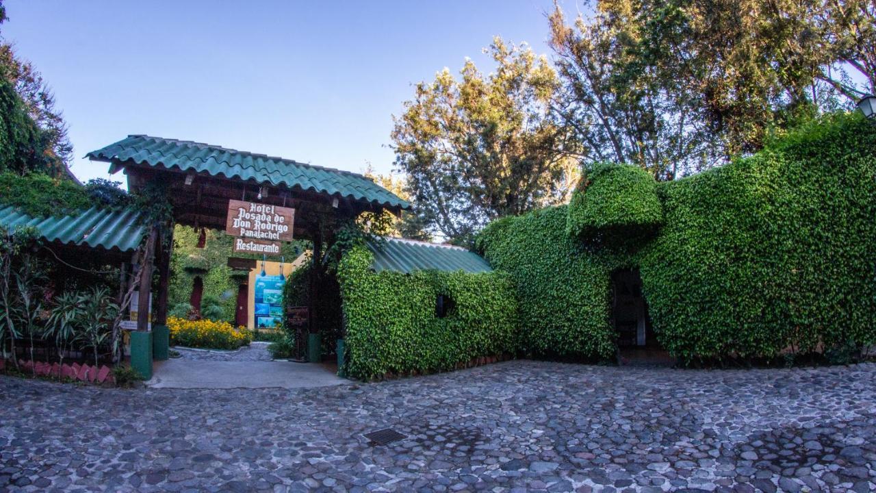 Hotel Posada De Don Rodrigo Panajachel Exteriör bild